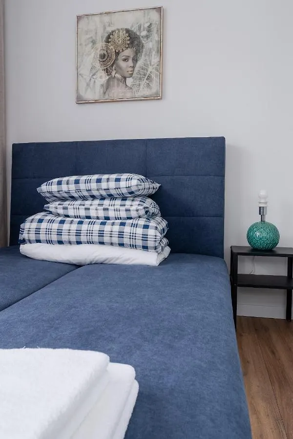 아파트 Apartament Miechowity 9 크라쿠프